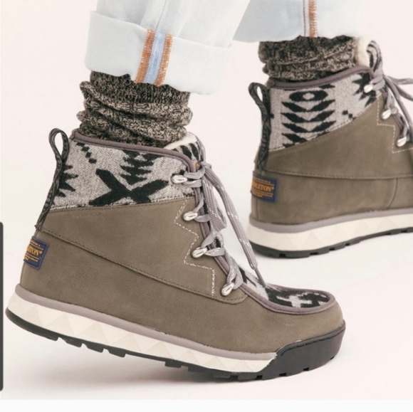 Pendleton Torngat Trail Leather Insulated Hiking Boots Spider Rock Womens NEW - Picture 1 of 8